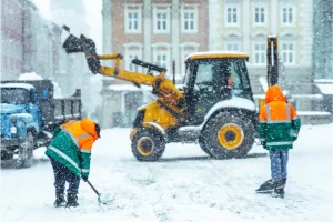 Why Commercial Snow Removal Services Are Essential for Preventing Property Damage This Winter